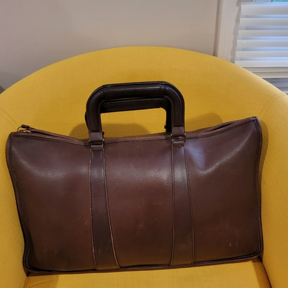 Vintage Coach Portfolio OBO - Picture 2 of 7